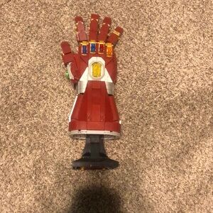 Lego Marvel hand